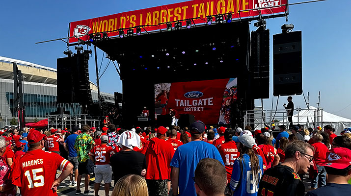 Kansas City Chiefs | The World’s Largest Tailgate